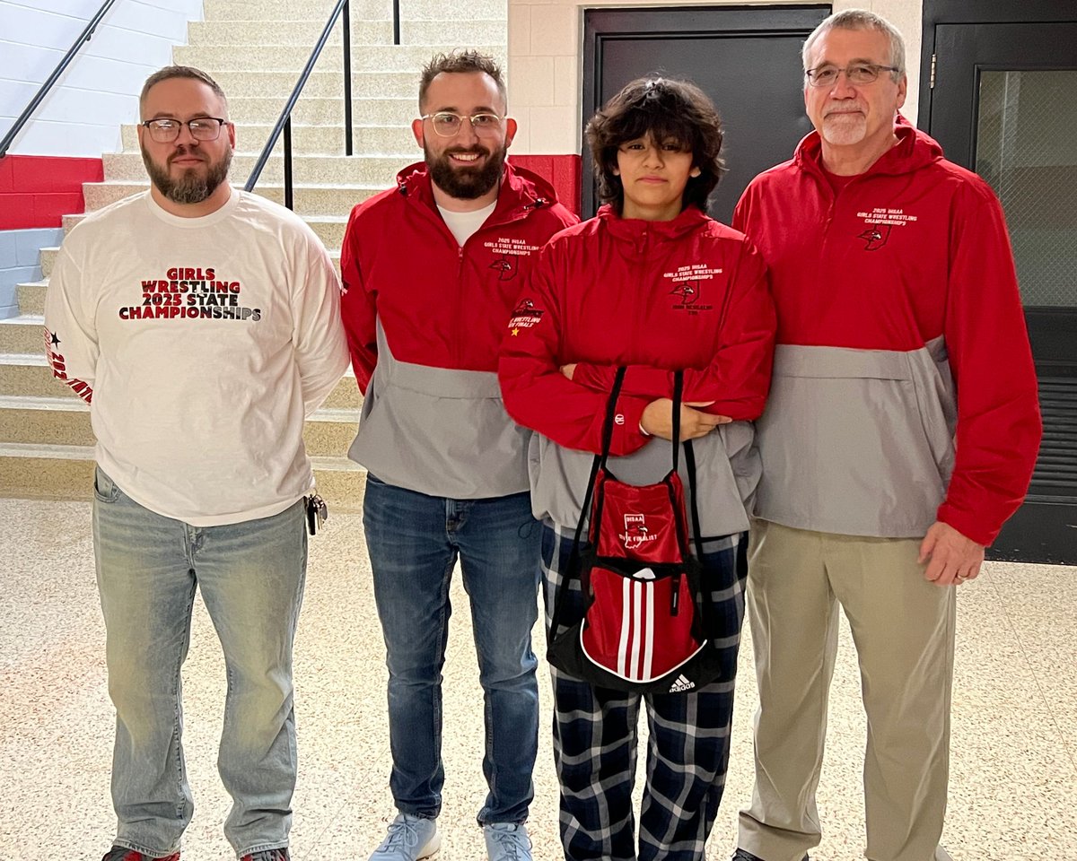 GoshenSchools's tweet photo. GHS junior Ivon Rescalvo (24-4) is headed to state, and she got a nice send off from GHS this morning! Ivon wrestles senior Heaven Gardner (23-5) from New Haven in her first match. 
Good luck, Ivon!!
#RedHawkStrong #WingsUp https://t.co/gQQypLJaLA