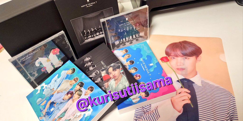 💜 WW Hobi Giveaway Event! 💜
。 MOTS 7 - The Journey - Japan Set
。J-Hope MOTS The Journey PC
。J-Hope Home Acrylic File 
💜, RT, Follow! Ends: 16th March!

Check T&amp;C below!