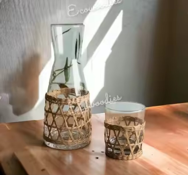 KirtiKapoo83307's tweet photo. Discover the beauty of nature with our handcrafted wicker glass holder and rattan cup sleeves.#EcoFriendly #NaturalHomeDecor #Wicker #Rattan #HandmadeCrafts #HomeDecor #SustainableLiving #marry #christmas #holidays https://t.co/57xT7lVvoH