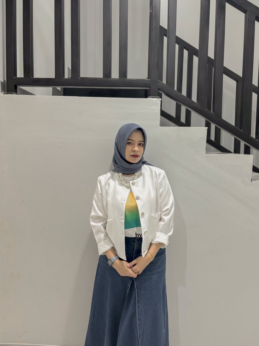 cuttmuniraaa's tweet photo. berasa girllyyy bgt w 😂 https://t.co/fTH1p19f2A