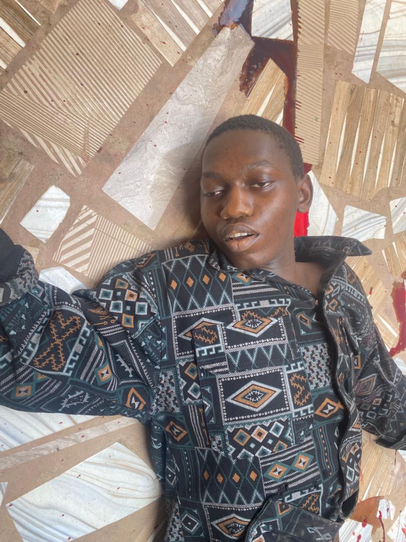 CrestLandGist's tweet photo. @AAdeleke_01 @Osun_State_Gov help us swift to action a student of Westland polytechnic has been killed in this feud between Ilobu and ifon...

Pls help us https://t.co/xkBPJWXeH5