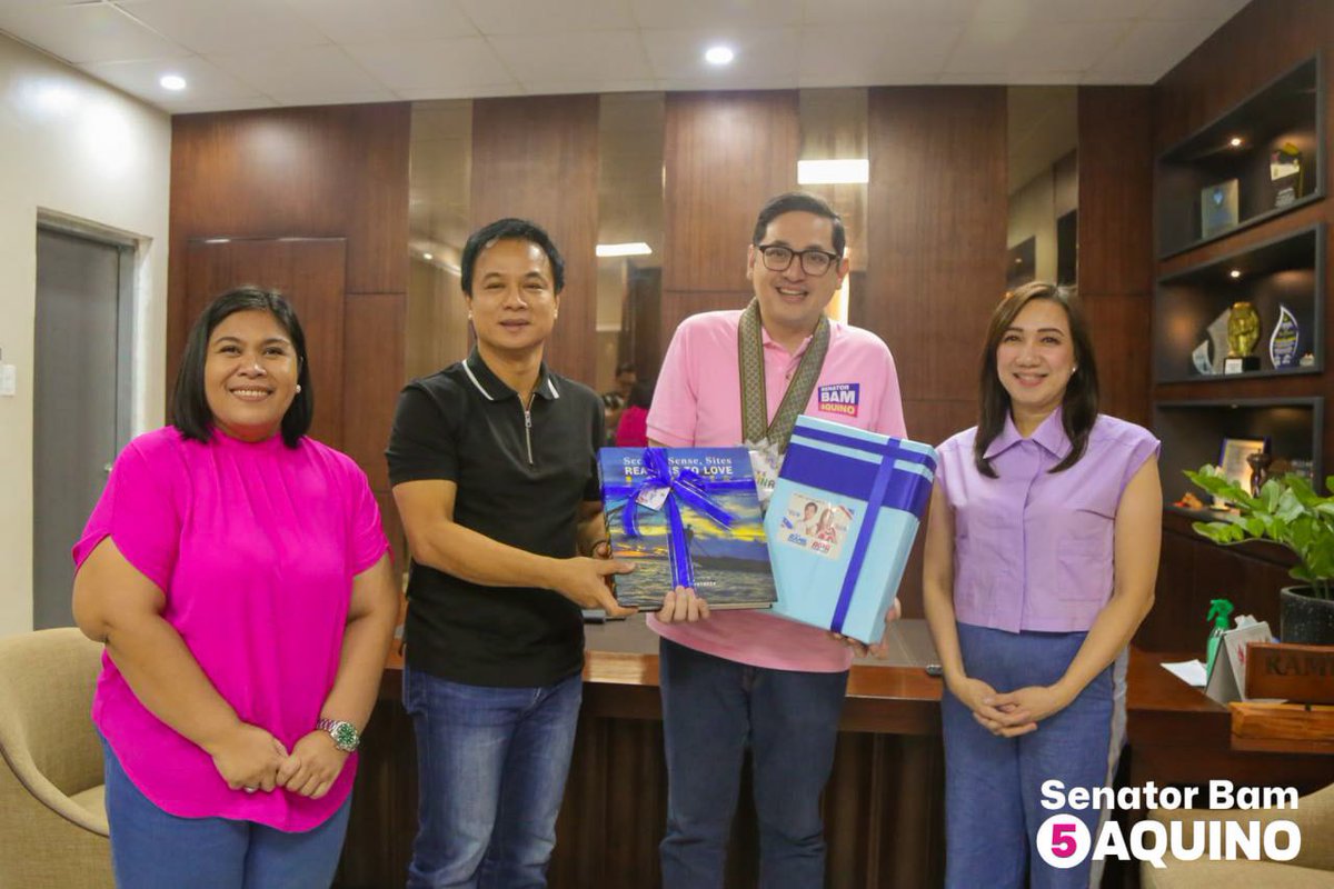 bamaquino's tweet photo. MARAMING SALAMAT, LAGUNA! 🇵🇭 Salamat sa lahat ng nakasama natin mula Calamba, Biñan, at San Pedro noong nakaraang linggo, lalo na sa buong liderato ng Laguna! Ramdam na ramdam ko ang energy at pagmamahal niyo! Kitakits sa pag-ikot natin ngayong 2025!

#5AquinoBam
#BamAquino2025 https://t.co/Ps4KGI1UbL
