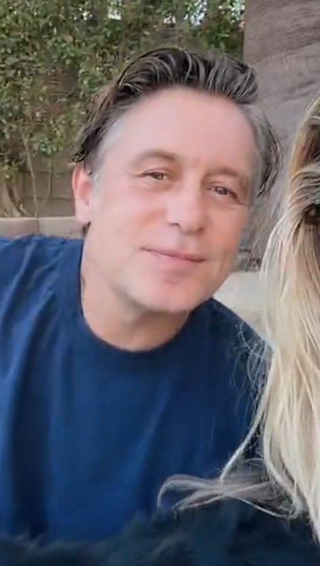 Caterina J 🍊 tweet media