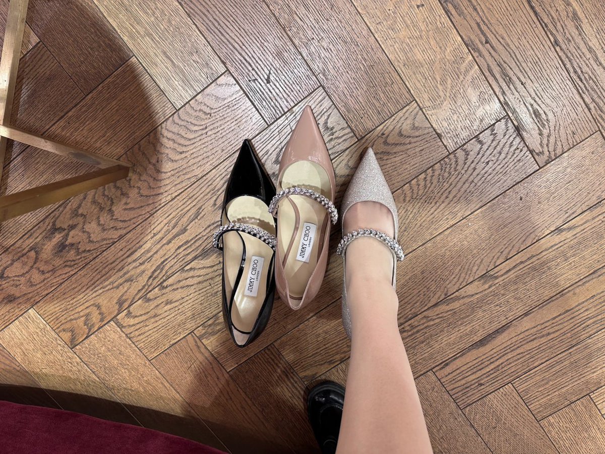 Go_ang12's tweet image. Es gibt wahrscheinlich kein Mädchen, das diese Taschen ablehnen würde. Das Thema heute ist kaufen, kaufen, kaufen.😀📷📷📷 😀😀😀