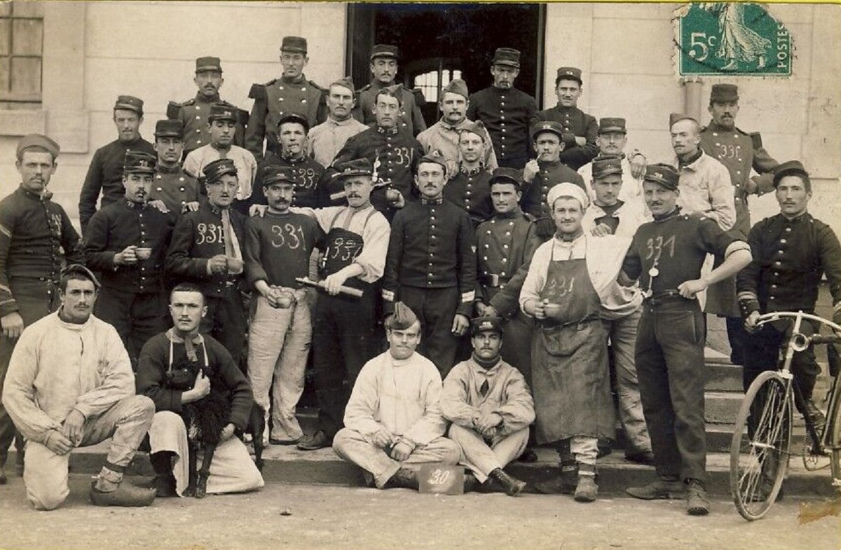 Le_Chtimiste's tweet photo. 79ème régiment d'infanterie - Pas de date - Pas de lieu - Merci à Robert   #Chtimiste #79eRI https://t.co/a8hNlBhpFV