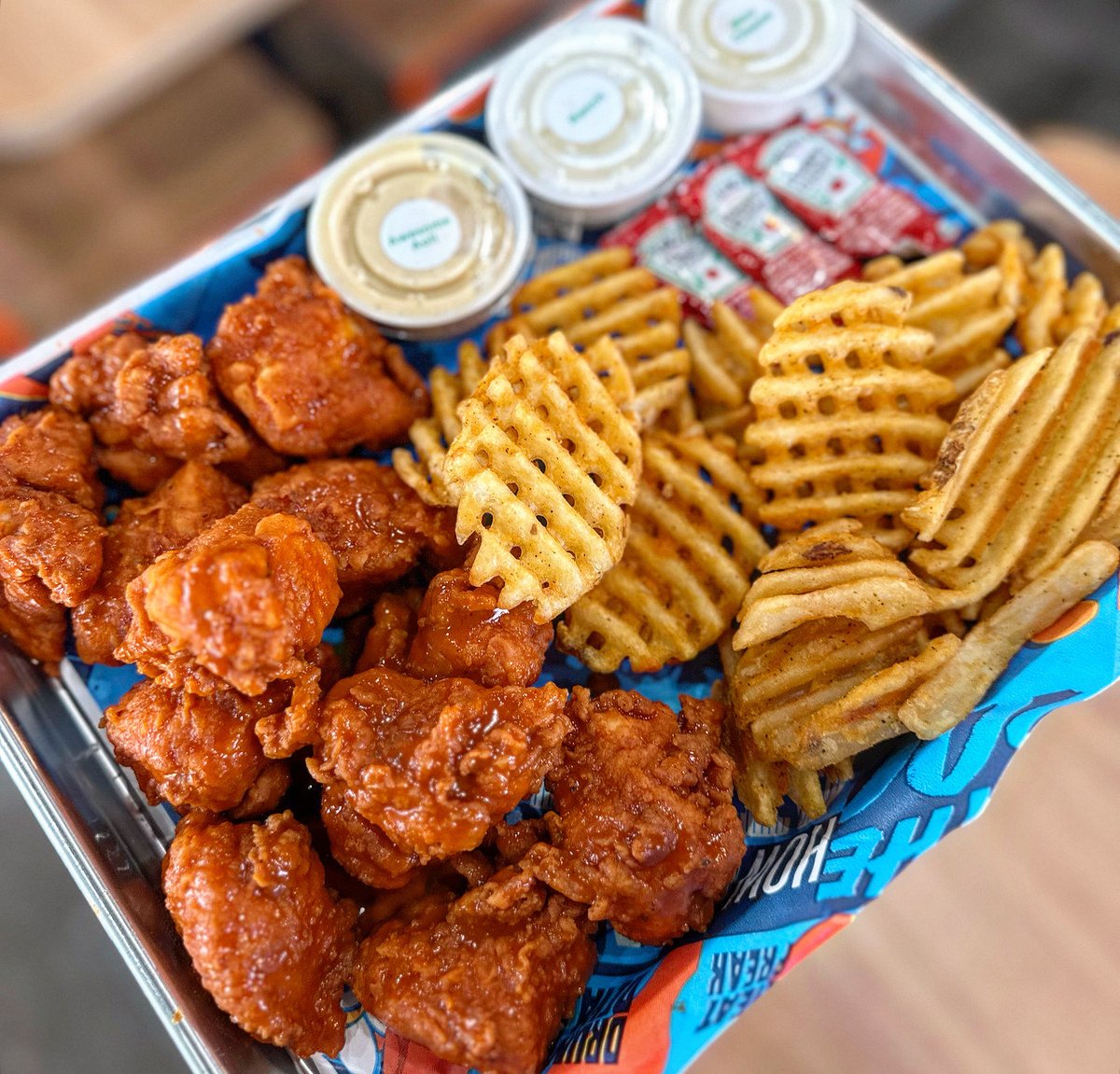 AtomicWings's tweet photo. 🔥 Atomic Wings is NOW OPEN at 3813 Princess Anne Rd, Virginia Beach, VA 23456! Our boneless wings are fresh, NEVER frozen unlike our competitors, with bold flavors that blow them out of the fryer. Stop settling, start savoring!

#AtomicWings #VirginiaBeach #FreshNeverFrozen https://t.co/DSTzboToaY