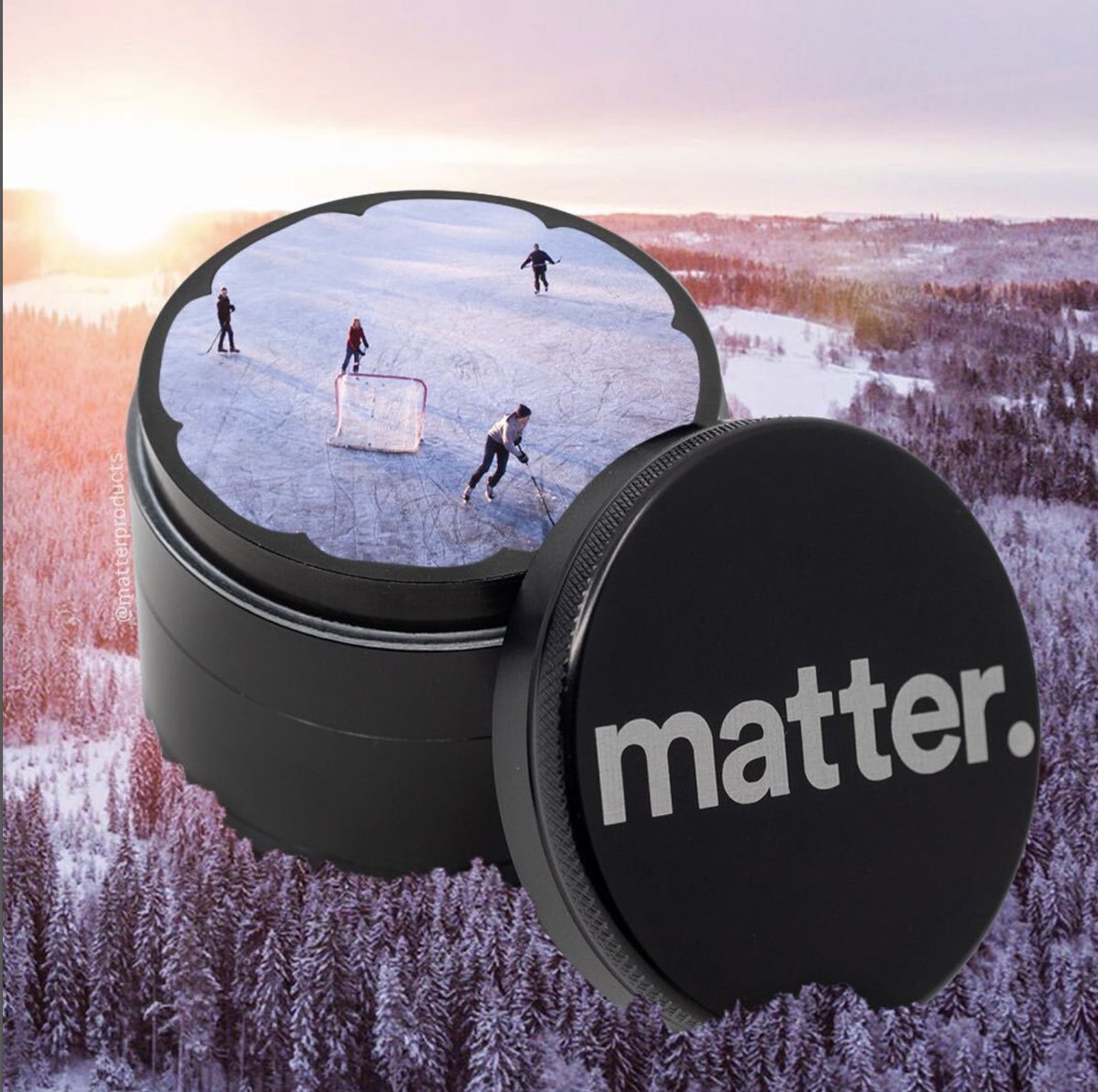 matter_products's tweet photo. Grab some matter. flower and watch your favorite team skate to victory! We're in the middle of hockey season, who looks good this year?? 🏒 🥅 https://t.co/8O1Vfcj5tq