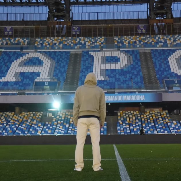 FabrizioRomano's tweet photo. 💙🇬🇪 Khvicha Kvaratskhelia shares his goodbye message to Napoli fans ahead of PSG move.

“Thanks to Napoli, the city, the fans and the memory of Diego… I won’t forget this magic feeling and the Scudetto we won together”. https://t.co/4RN6etELe5