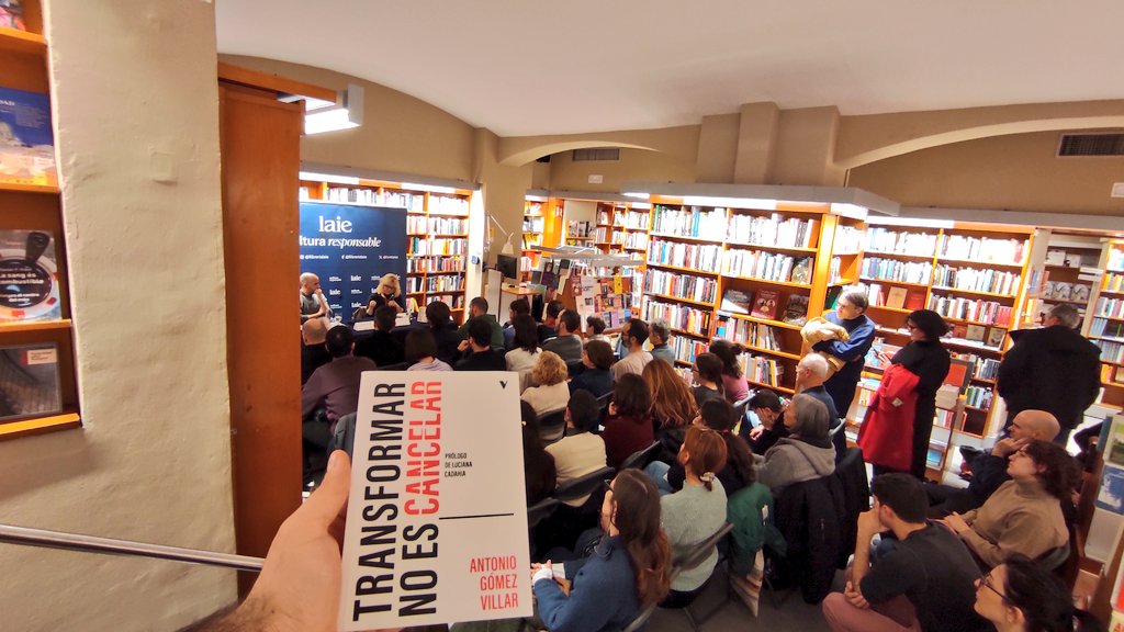 Verso Libros tweet media