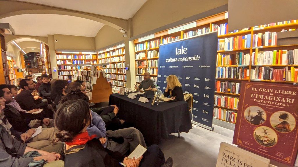 Verso Libros tweet media