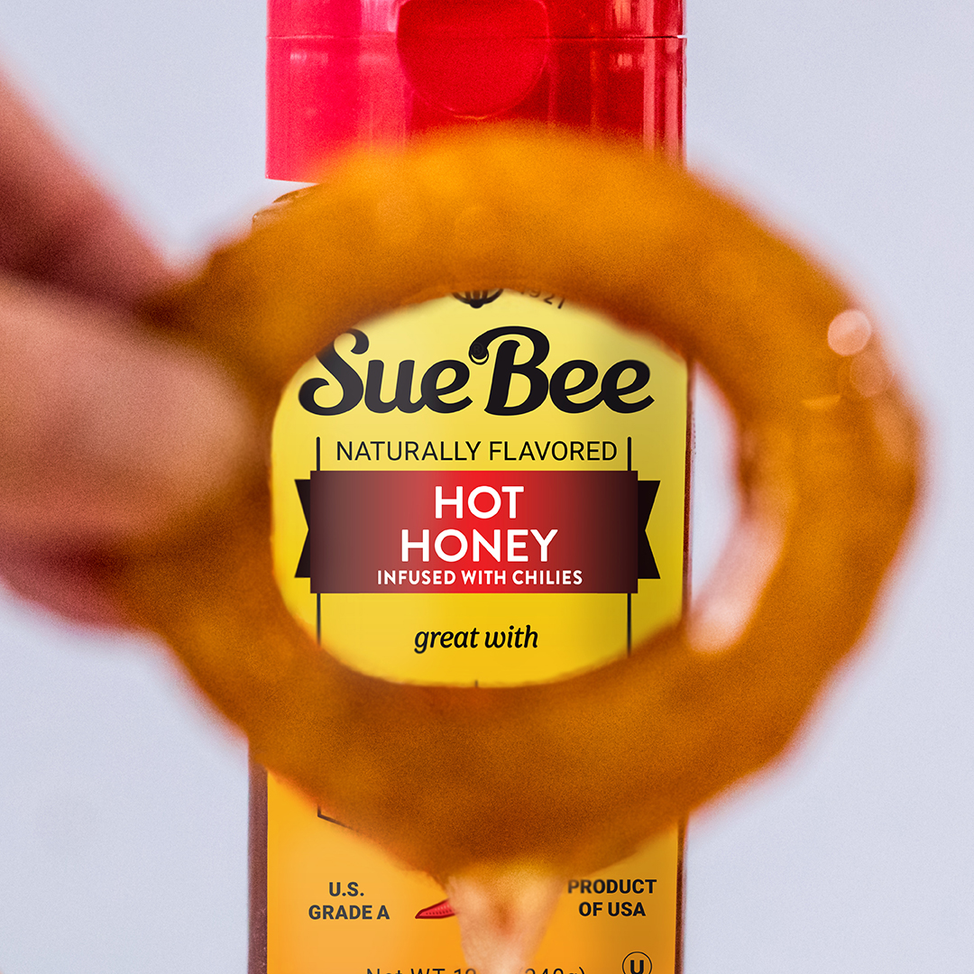 New Year, New Flavor!

Start your new year off right by diving into something bold—SUE BEE® Hot Honey. Sweet, spicy, and the perfect way to kick up the heat of any meal. Try some new foods and add some heat in 2025! bit.ly/3OPI4XH