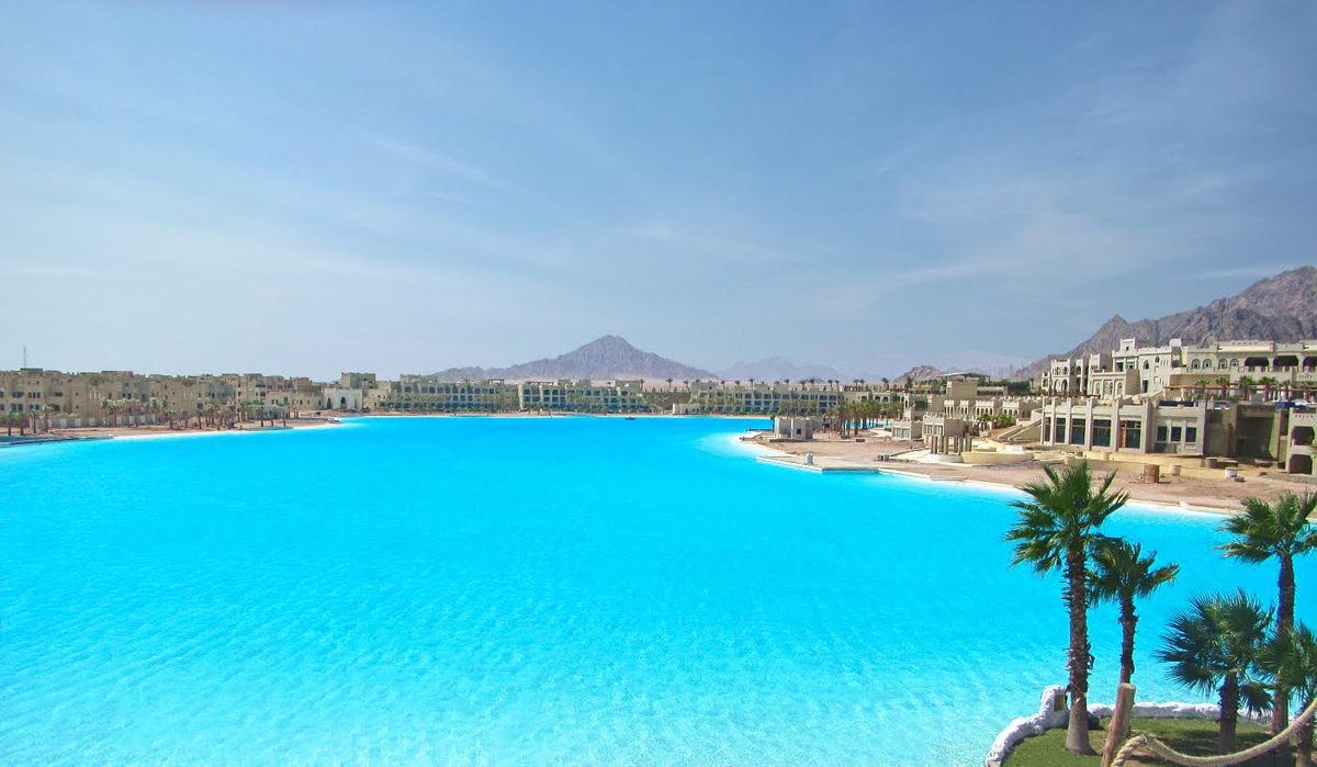 sa_tourr's tweet photo. قريباً بحيرات في الرياض ومناطق المملكة 🏖

 12 بحيرة بلورية موزعة في مختلف مناطق المملكة العربية السعودية من تصميم شركة كريستال لاجونز، ستتضمن البحيرات شواطئ رملية خلابة و أنشطة مائية ممتعة و مناطق للسباحة بالإضافة إلى مجمعات تجارية و مطاعم وفنادق فاخرة.

تم توقيع العقد مع الشركة في الربع الأول من عام 2023 ومن المتوقع أن تأخذ المشاريع وقت للتنفيذ بسبب الإجراءات المتعل��ة بالعقود والتطوير.