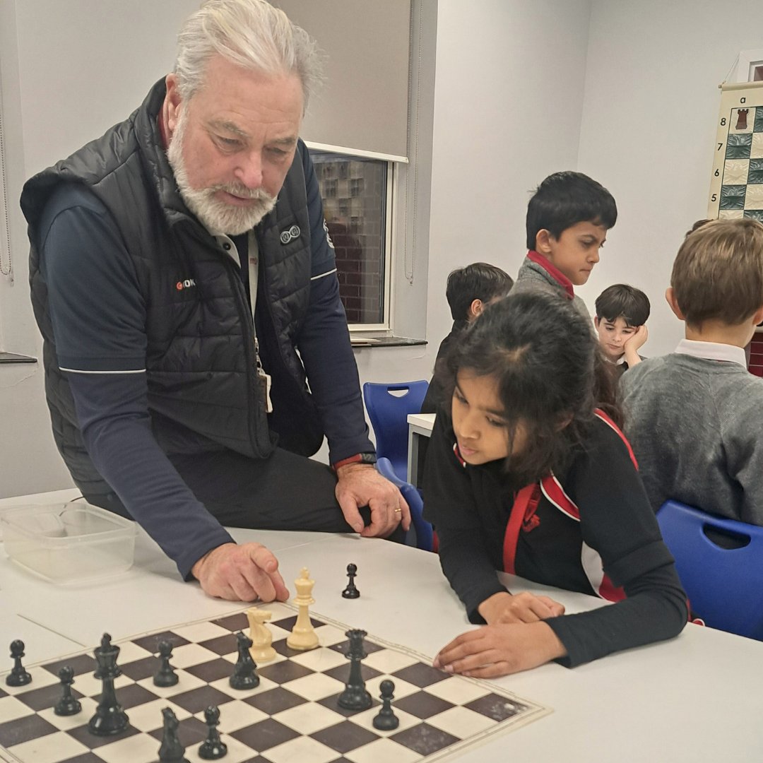 newlandhouse's tweet photo. Chess club is very popular! Opportunities to play games with tuition, tips &amp; tricks from Mr P, Accredited Teacher with European Chess Union! One of many, many clubs on offer Just one of many, many clubs on offer >> https://t.co/OHNqnEWwva  #extracurricularclubs #chess https://t.co/Ug5a0X6Hjf