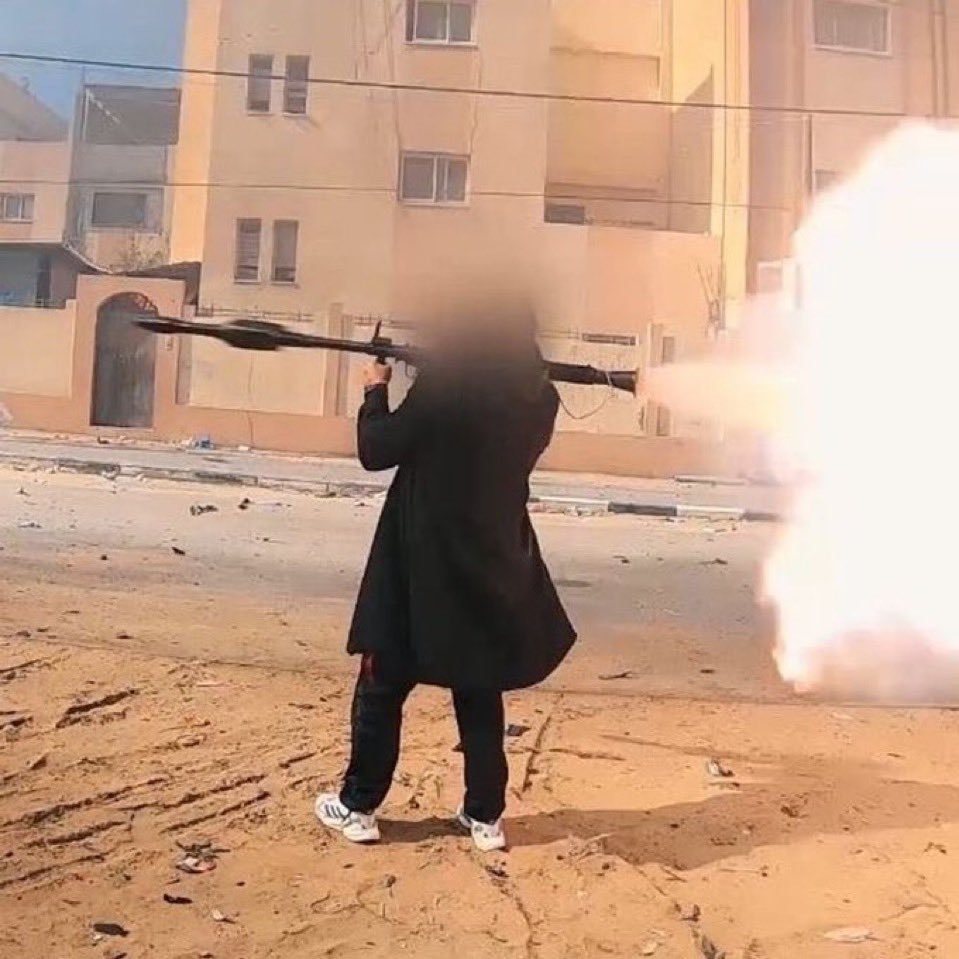 🔻7 Ekim 2023'ten bu yana Kassam Tugayları'nın işgalci İsrail'e karşı mücadelesinde tarihe geçen görüntüler (FLOOD) 🔽