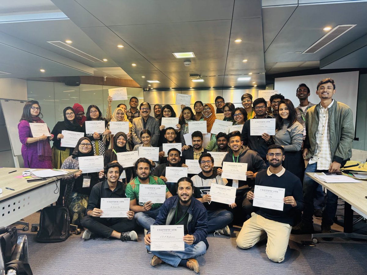 MdRakib36533942's tweet photo. Training workshop on Climate negotiations perspective: the outcomes of COP29 &amp; expectations from COP30. 
@YouthNetGlobal  Dhaka team participated in this workshop. Thanks NACOM X CASA for organized this workshop &amp; invited us. 
#climatenegotiation #climatejustice #COP29 #COP30 #BD https://t.co/xlJTBGfSPD