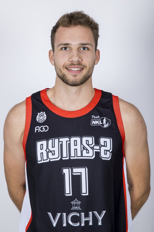 JUCOroundup's tweet photo. 🔍 Gediminas Alisas (@AlisasGedi6998) has earned an offer from Green Bay

6’6 Fr F Western Wyoming 
20 PTS | 9 REB | 71% FG 

@westernmbb @CoachSoza @trey_marble @ReeseJustis2020 https://t.co/yhvA02BhZi