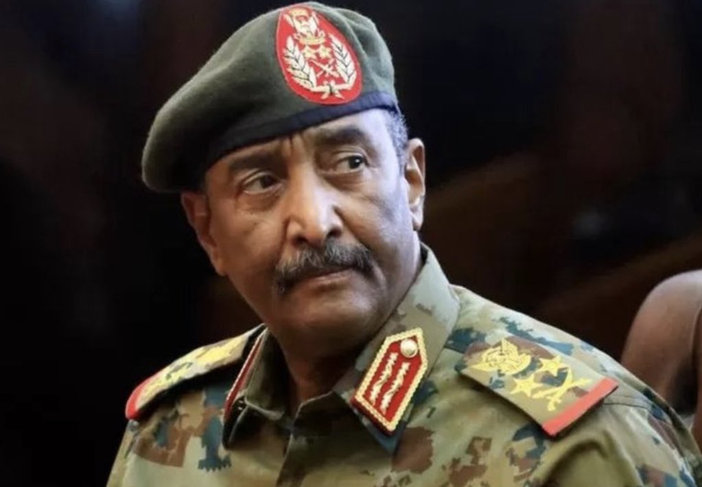 واشنطن تُعلِن فرضَ عقوبات على قائد الجيش السوداني عبد الفتاح البُرهان بسبب إنتهاكات ضد المدنيين وتدمير البنية التحتية للبلاد ورفض إيصال المساعدات لمستحقيها ورفض الدخول في مفاوضات لإنهاء الحرب 
#السودان #البرهان #الجيش_السوداني #حميدتي #الدعم_السريع #ود_مدني #ولاية_الجزيرة