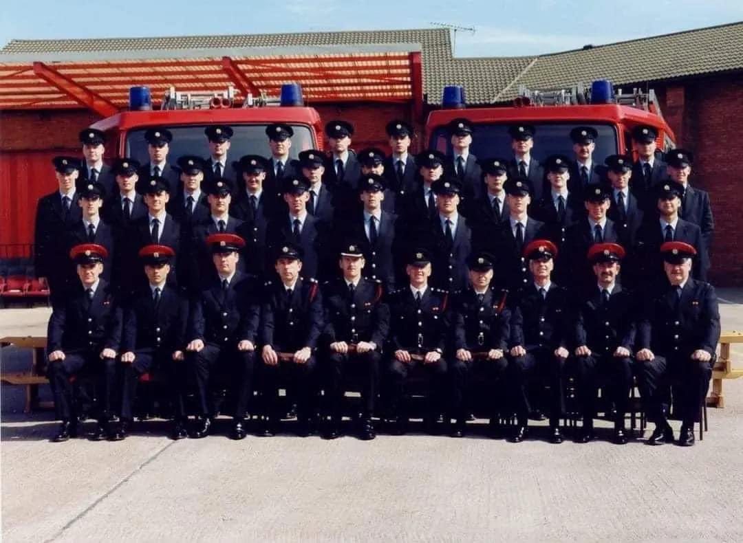 Today I met one of my original recruit instructors (bottom right) from 29 years ago, <a href="/manchesterfire/">Greater Manchester Fire & Rescue Service</a> otherwise known as "Bendy Butler" Still going strong and drawing his pension at 82. 👏