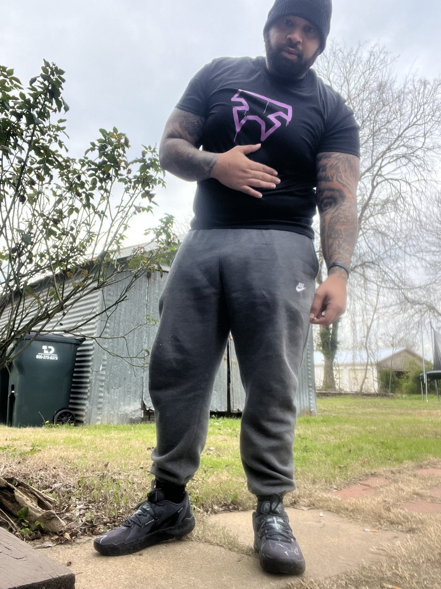BigWash30's tweet photo. New #gym fit going into 2025 #alterego
Time to get some work in 🏋🏽 #workoutflow https://t.co/QXBoTIkbDp
