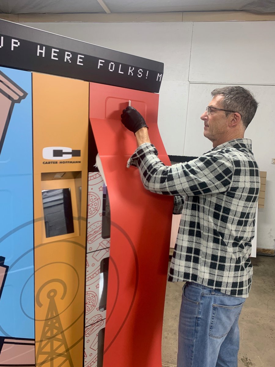 LakeshoreEx's tweet photo. Our in-house #tradeshowgraphics provider, Chi-Town Graphics, fully wrapped in digitally printed adhesive vinyl a "PUC" (Pick Up Cabinet) food locker, one of @middlebycooking 's latest innovations in food service automation, for @NRFnews Retails' Big Show! #ExperienceLakeshore https://t.co/f2YmQTKIJd
