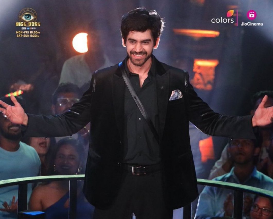 Numberlikh's tweet photo. His journey video was something else, literally had goosebumps🫶🔥.

#AvinashMishra literally lived in the house and gave his 100% to the #bigboss18

Full Package Blockbuster short film consist of Comedy, Romance, Action, suspense and a perfect storyline. https://t.co/yyHcPoLOXu
