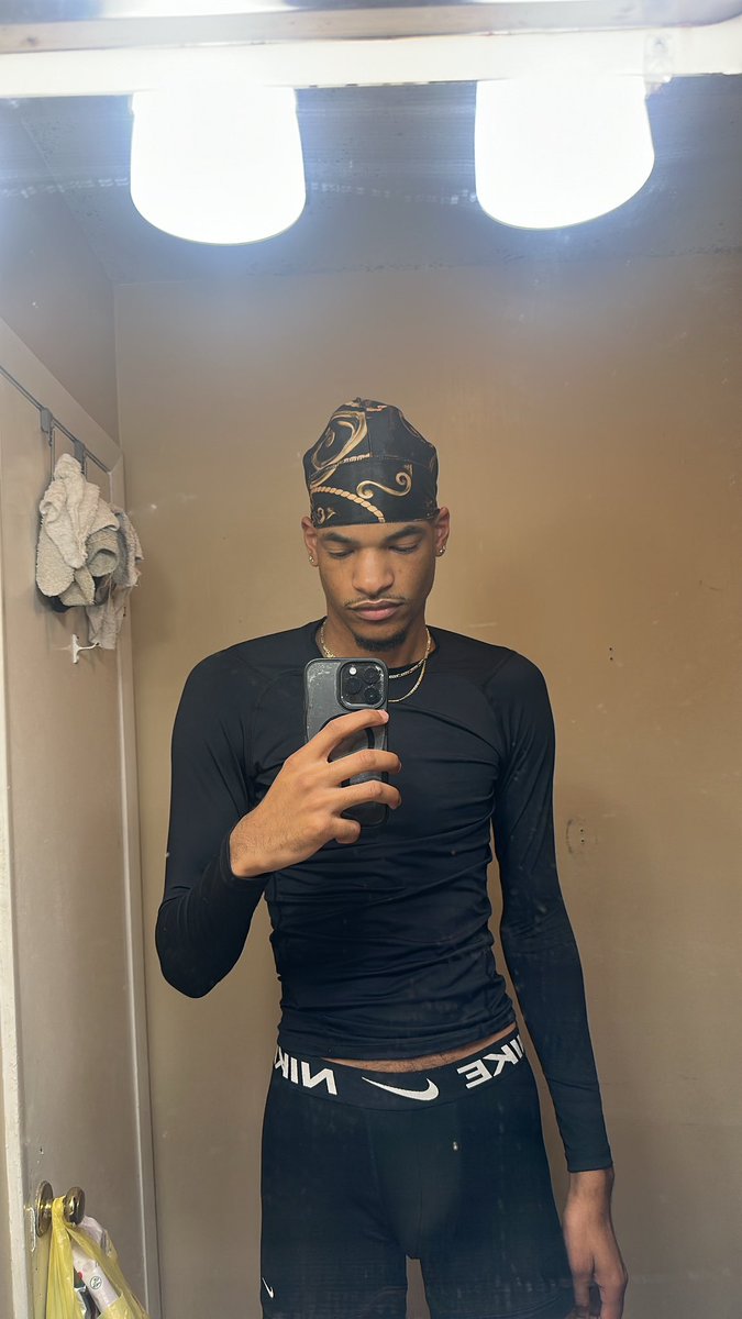 yuhhboimalik's tweet photo. 🥷🏽 https://t.co/GK0pDKgtQ8