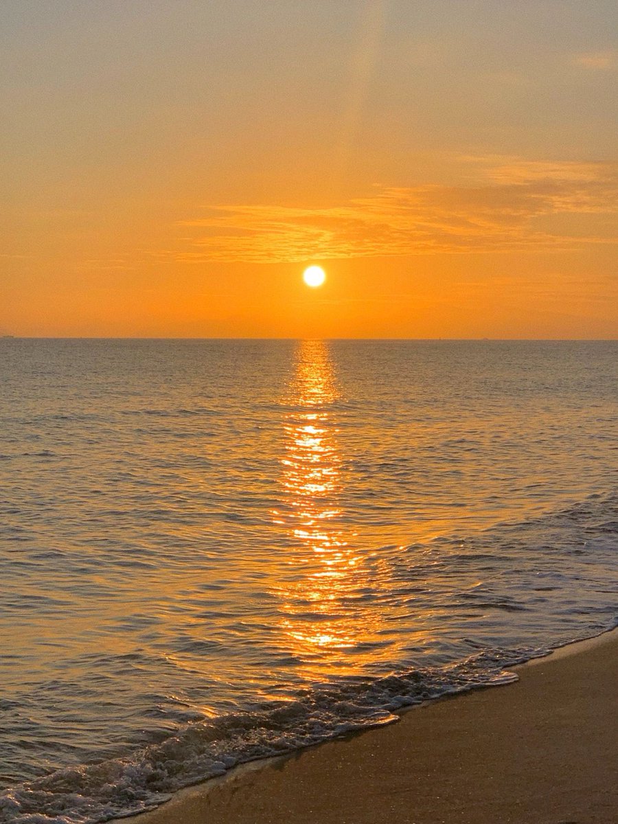 Feeling grateful for another beautiful sunset, reminding us that even endings can be breathtakingly beautiful.