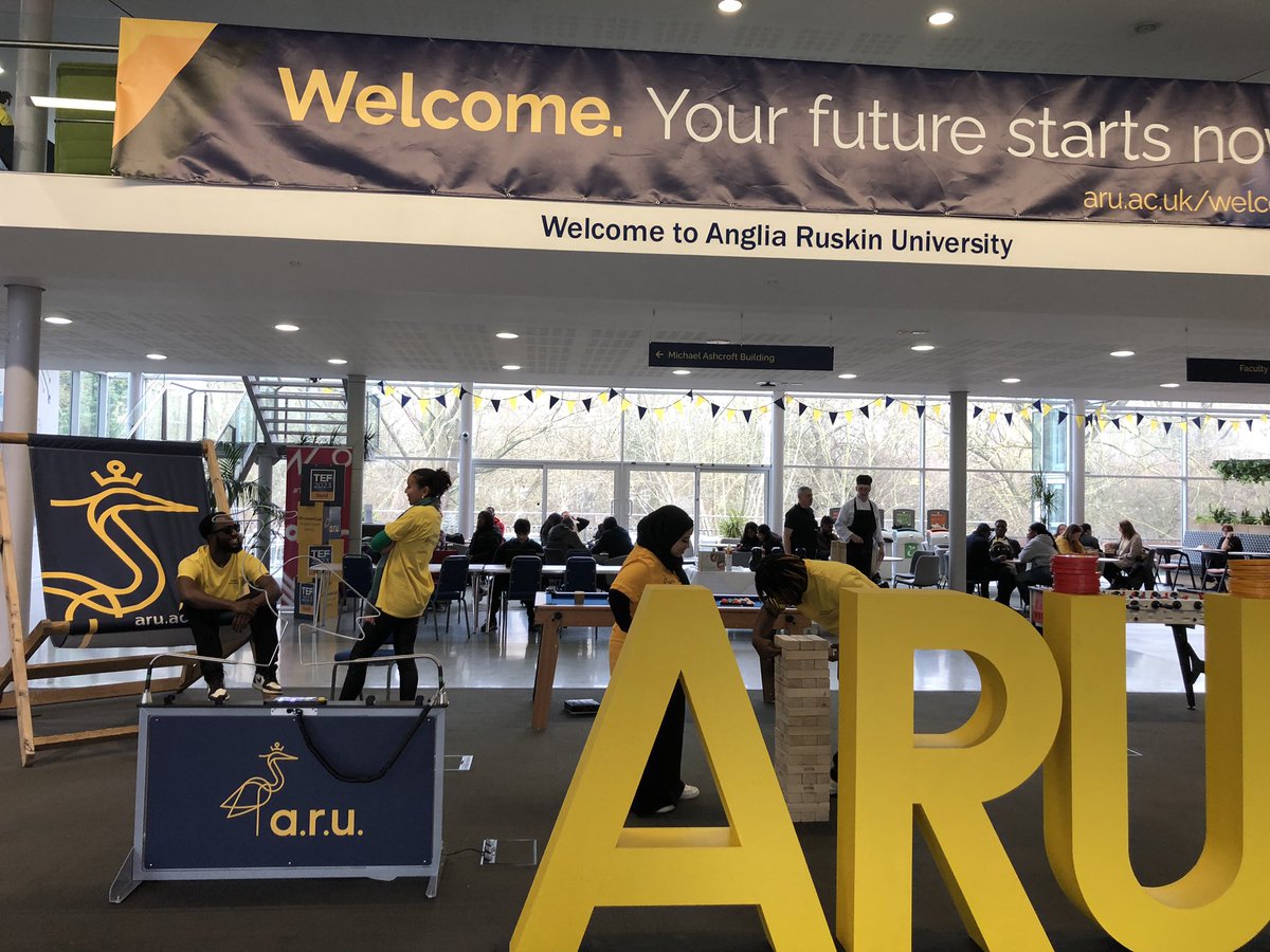 Good to be back on campus today <a href="/AngliaRuskin/">ARU</a>. The Chelmsford Student Ambassadors were giving work hard/play hard as per usual! #ARUProud