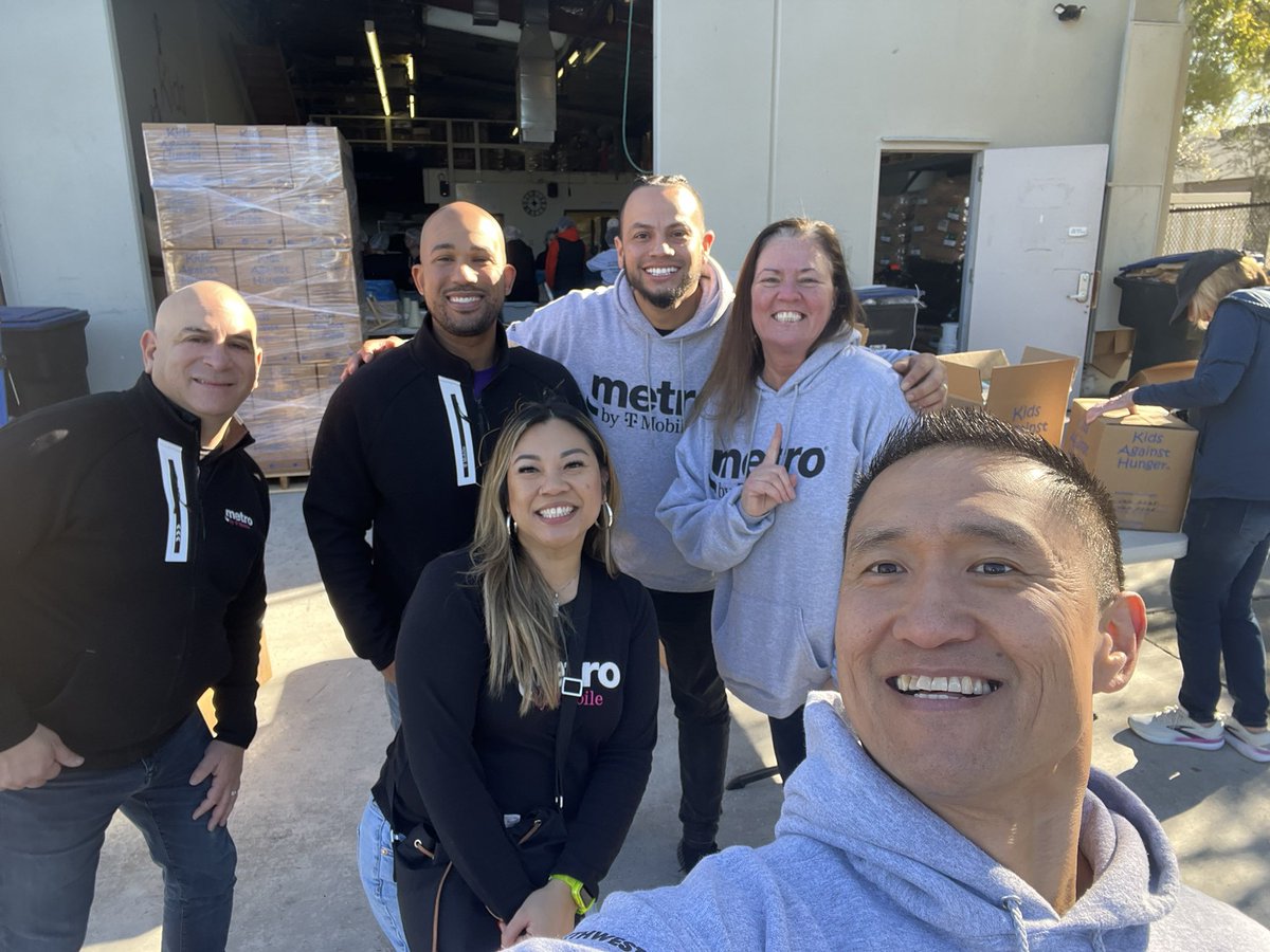 Tim Scott tweet media