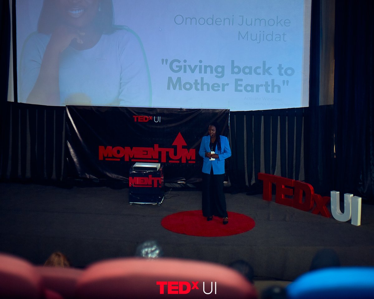 ecoscigen's tweet photo. Our Executive Director took the TED stage for the first time @realtedxui, sharing a powerful idea on reciprocity- caring for the planet as weβd want to be cared for.
What does reciprocity with nature mean to you? π¬ #TEDTalk #ClimateAction #EcoSciGen https://t.co/uhLb3te2MN