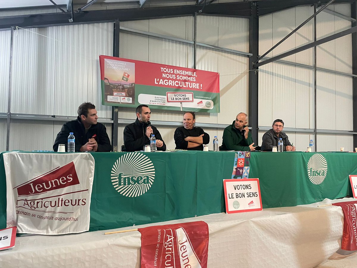 🟢🔴 Place à la Creuse pour un meeting #ECA2025 en compagnie de <a href="/JordyBouancheau/">Bouancheau jordy</a>, membre du Conseil d’administration #JeunesAgriculteurs, et <a href="/rousseautrocy/">Arnaud Rousseau</a>, président <a href="/FNSEA/">La FNSEA</a> 🚜 

💬« Si on est là aujourd’hui c’est pour écouter nos réseaux. On va de la commune au national c’est