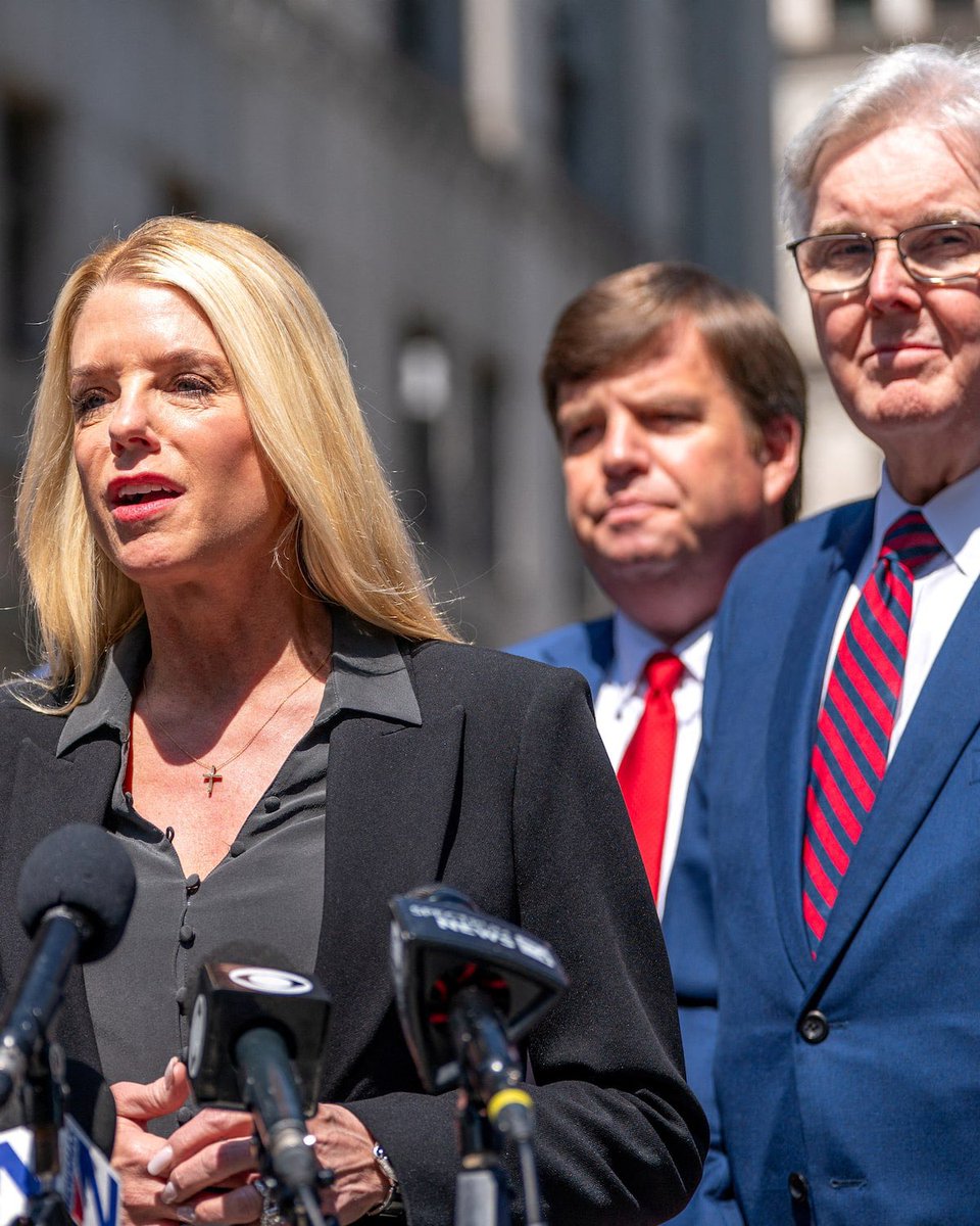 JustTheFacts! ⚓️ 🇺🇸🦅 tweet media