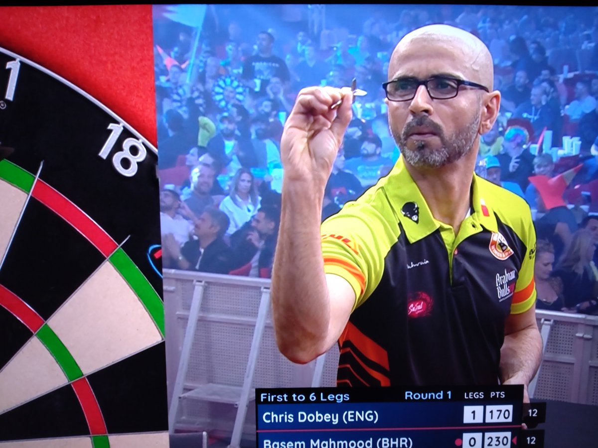 MrBoxingFacts's tweet image. Didn&apos;t know you could throw darts @davidcoldwell #itv4