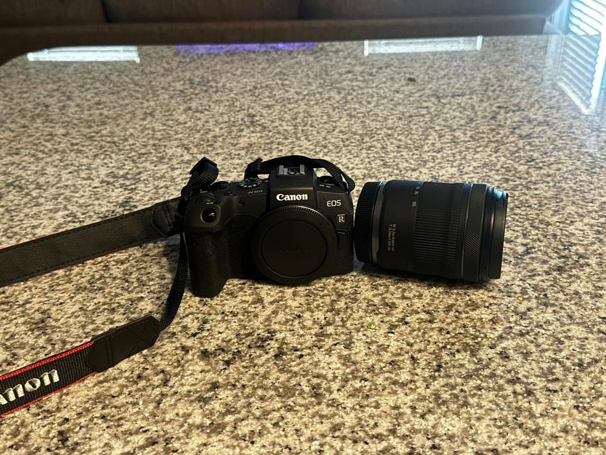 MylerJeff's tweet photo. I'm honored to give away my aunt's cherished Canon Eos R camera, a symbol of her passion for photography. After her courageous battle with colon cancer, I want to keep her memory alive by sharing this gift with an aspiring photographer. https://t.co/CmrK4VYxi5