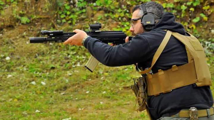 Gun is fine, comrade! Or is it? Maybe your AK needs an upgrade. After all, that is the American 🇺🇸 way. In our ongoing series on AK upgrades, our Kalashnikov expert Vladimir (who else?) discusses considerations for lights and lasers. Link in the next post!