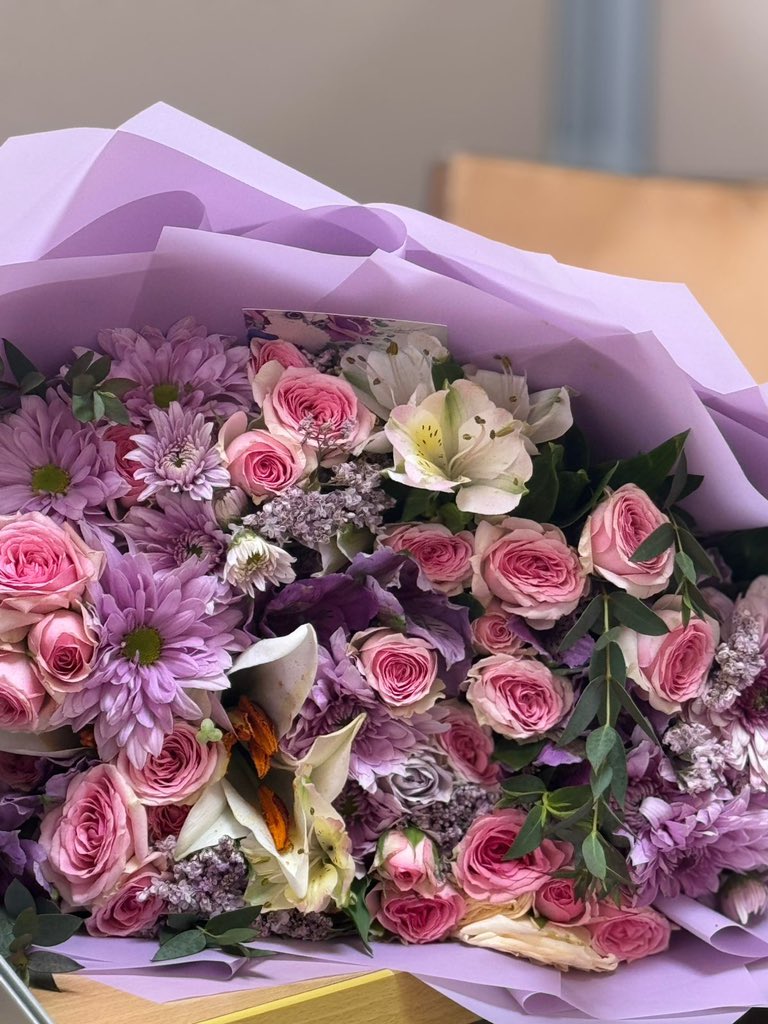 اللهم بارك لنا في البدايات الجديدة، وارزقنا بركة الوقت والجهد والعلم والعمل، ونسألك يا الله تيسيرًا لما هو قادم، واجعل منها ايامًا مفعمه بالإنجازات والنجاحات.

اللهم اجعل للسعي فيه وصولًا مثمرًا ومُبهِرا 🤍