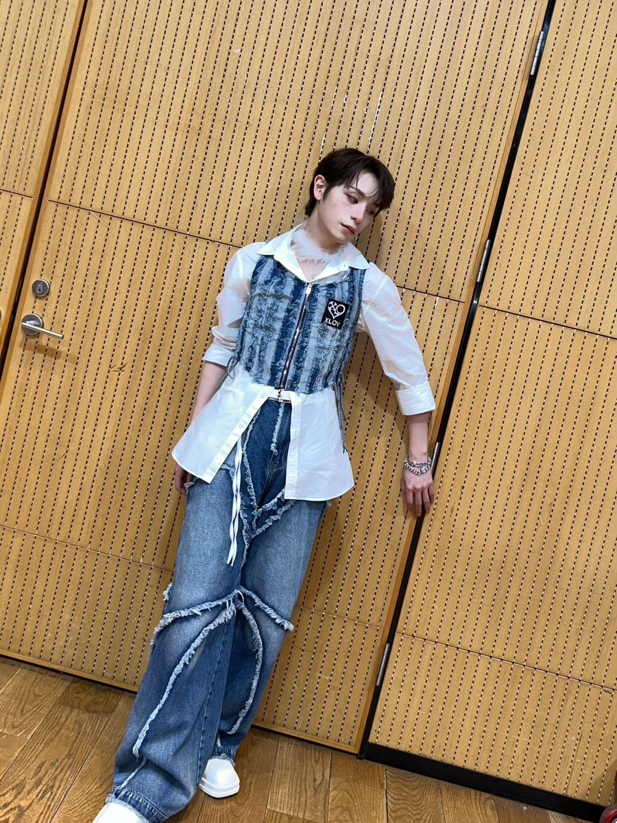 [📸] 250116 XLOV SOCMED UPDATE — #HARU

"250116 Mnet MCountdown ❤️‍🔥"

#XLOV #엑스러브 #HARU #하루 #ハル #暖琉