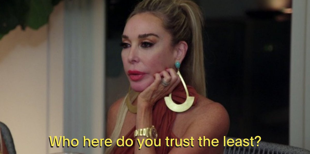 bravobybetches's tweet photo. she walked so Heather Gay could run!! #RHOSLC https://t.co/SM4AcrlfWe