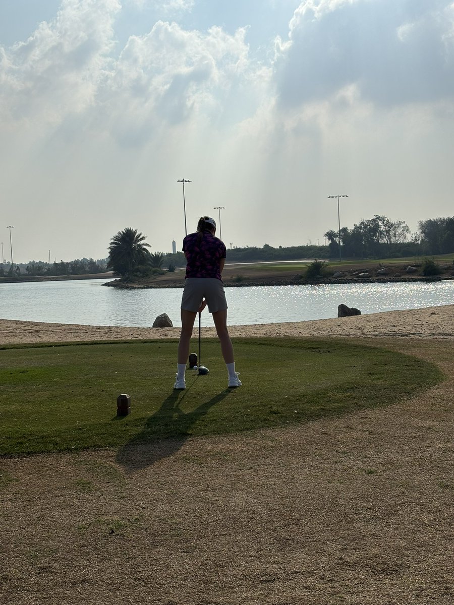 Splendid day at Abu Dhabi National with guests, what’s a place , what a course too. Fabulous to celebrate Tom’s birthday out here with him too and see some terrific golf. Thx <a href="/GolfTravelHub/">Golf Travel Hub</a> Nat and all guests #class