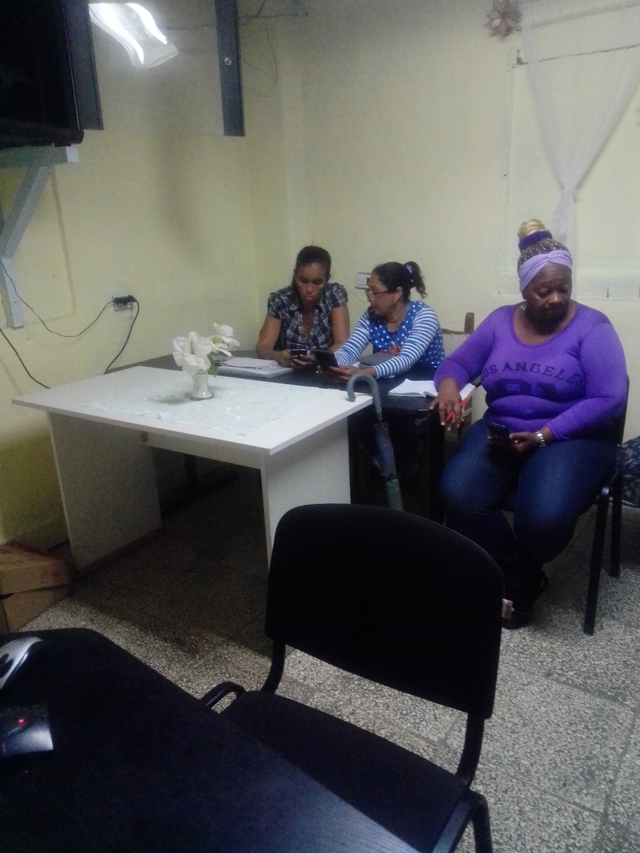 Los metodólogos de la Educación Primaria, efectúan una vídeoconferencia proyectando nuevas acciones para la Etapa. #TercerFrente <a href="/CubaMined/">MINED</a> <a href="/dpestgo/">DGE Santiago de Cuba</a>