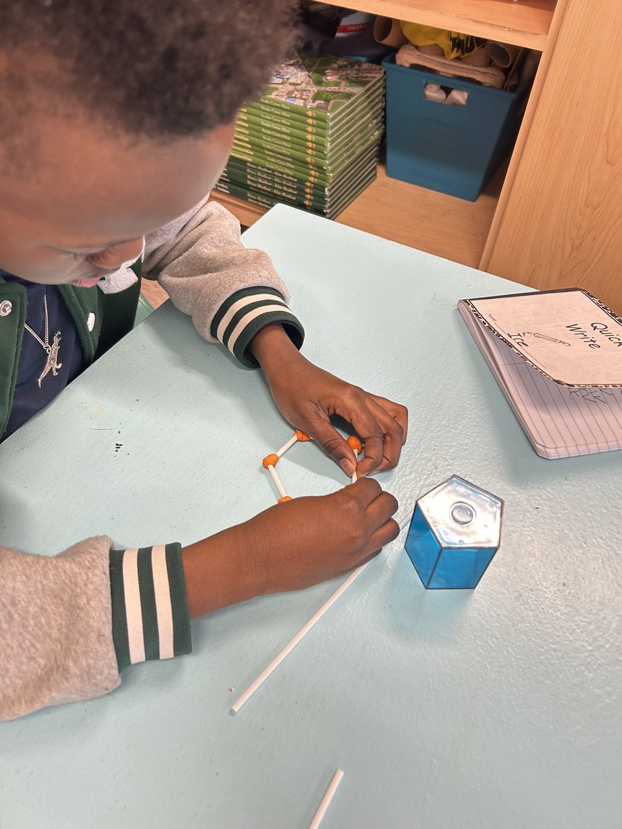 Mrs Schade tweet media