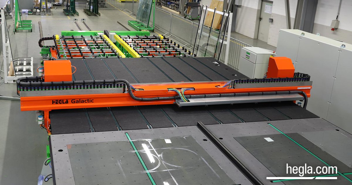 Set new standards in float glass cutting with our Galactic! 🚀 With two cutting heads, electromagnetic drives and innovative technology, it delivers precision, speed and efficiency - ideal for simple installations or complex cutting lines. 💡
#Floatglass #Innovation #Glasscutting