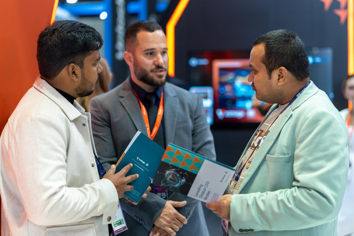 vantagemarkets's tweet photo. This marks the end of the #iFXEXPODubai2025 🌟
It’s been two very rewarding days filled with valuable connections and unforgettable moments! A big thank you to everyone who joined us today — your enthusiasm truly made this event a memorable one.
#Vantage15 https://t.co/bVBhOxdfY9