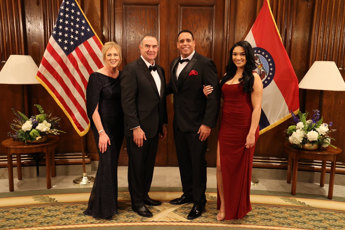 David Tyson Smith (@dts4mo) on Twitter photo 