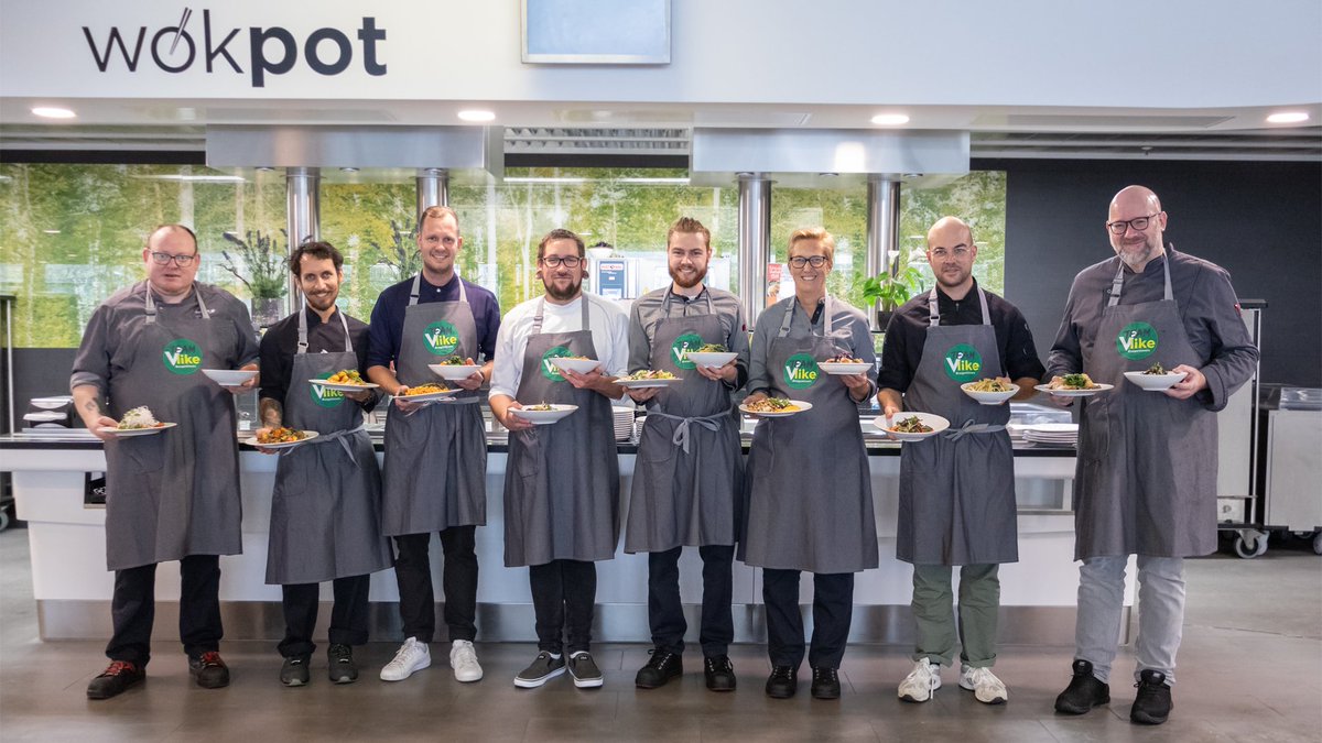 Aramark's tweet image. Veganuary is here! 🌱

This month, Aramark Deutschland is excited to share 16 vibrant vegan recipes developed by their talented culinary team. #AramarkBeWellDoWell