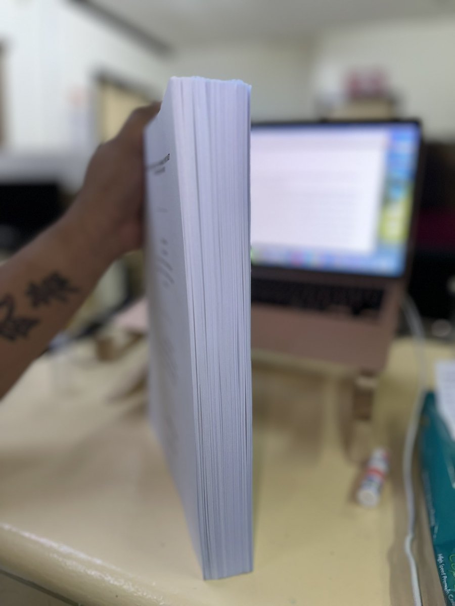 SirDoyDoy's tweet image. Forda Hardbound na si accla 🎓✨ #PhDdissertation