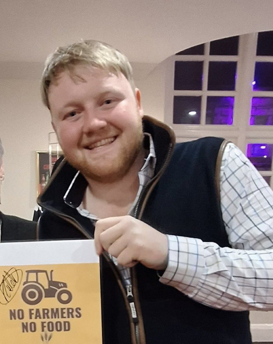 ClarksonsFarm tweet media