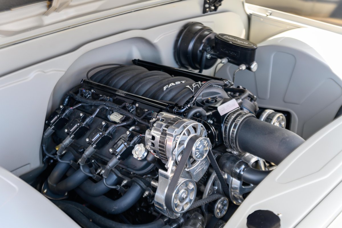 FuelAirSpark's tweet photo. Transform your engine bay with FAST performance parts—the perfect blend of style and power! Boost your ride’s performance while turning heads under the hood. Upgrade today!
#FASTtechnology #FASTintake #Performanceparts #Ordernow https://t.co/cFx9YWaIVV