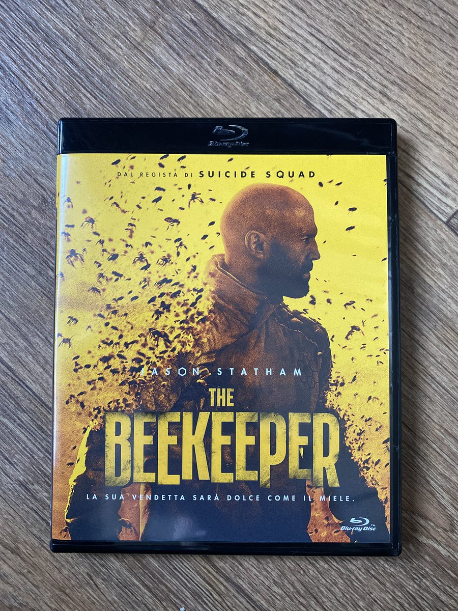 Joe_Hallenbeck's tweet image. At last my quest to own #TheBeekeeper on Blu-ray is at an end. Since the UK doesn’t get this on Blu-ray for some distribution reason I got an Italian disc which has the English dialogue

No extras but just glad to own physical media. 🐝

(Can’t wait for A Working Man)