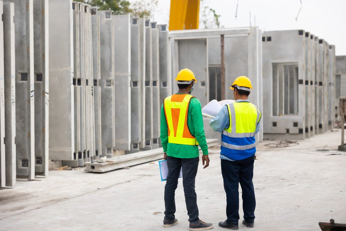 EvanKirstel's tweet photo. 🌟 Build smarter, not harder. @Quickbase shows how prefabrication is revolutionizing construction projects with speed and efficiency. Read more: https://t.co/fgU5NUtyBW
 #ConstructionInnovation #Quickbase https://t.co/fq3RTReKv7
